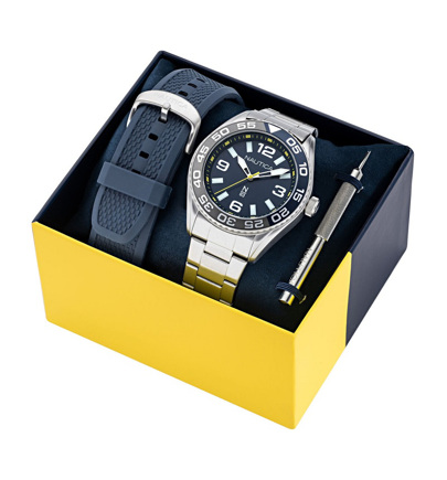 Nautica N83 Finn World Set NAPFWS308