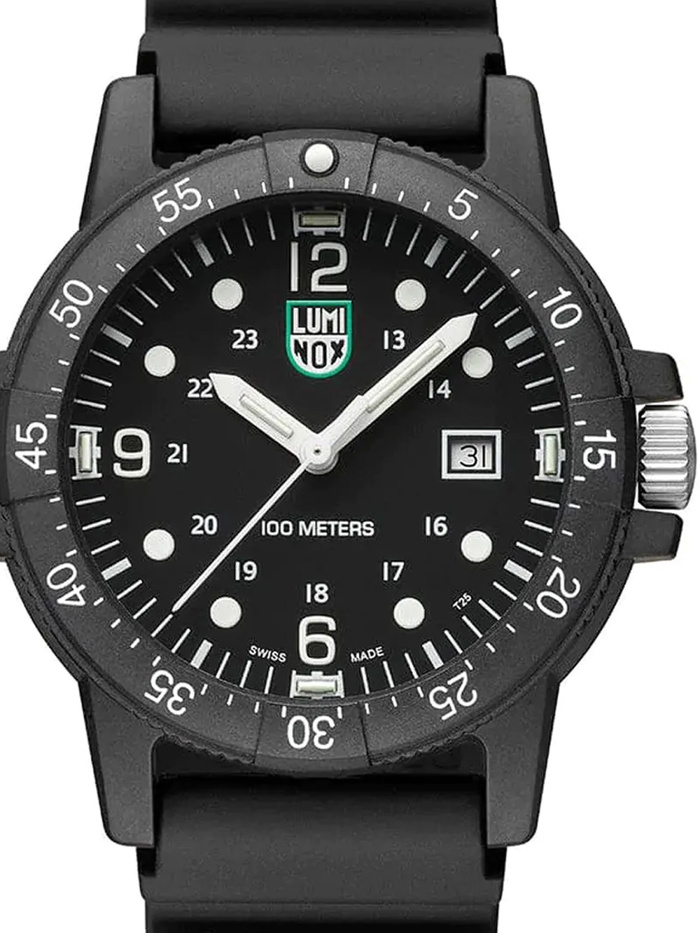 Luminox Sea Bass Roloi Batarias me Mavro Kaoutsouk Louraki X2.2001