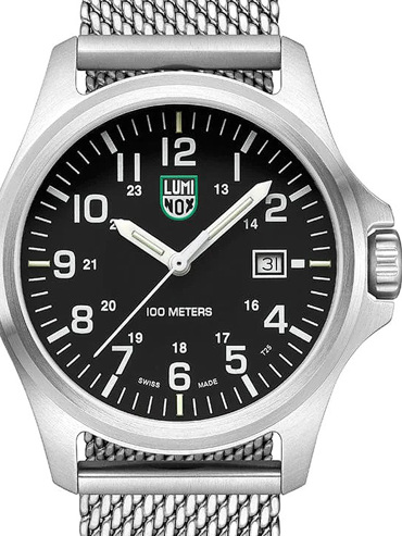 Luminox Patagonia Steel Ρολόι Μπαταρίας με Ασημί Μεταλλικό Μπρασελέ X2.2501.M