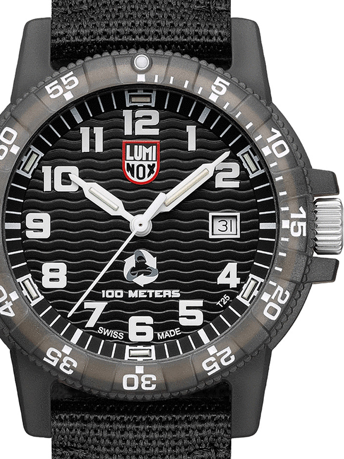 Luminox Tide Eco Roloi Batarias me Mavro ufasmatino Louraki XS.0321.ECO