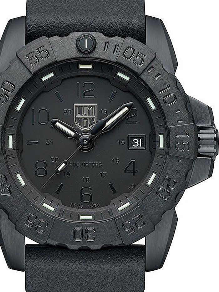 Luminox Navy Seal Steel Roloi Batarias me Mavro Kaoutsouk Louraki XS.3251.BO.CB